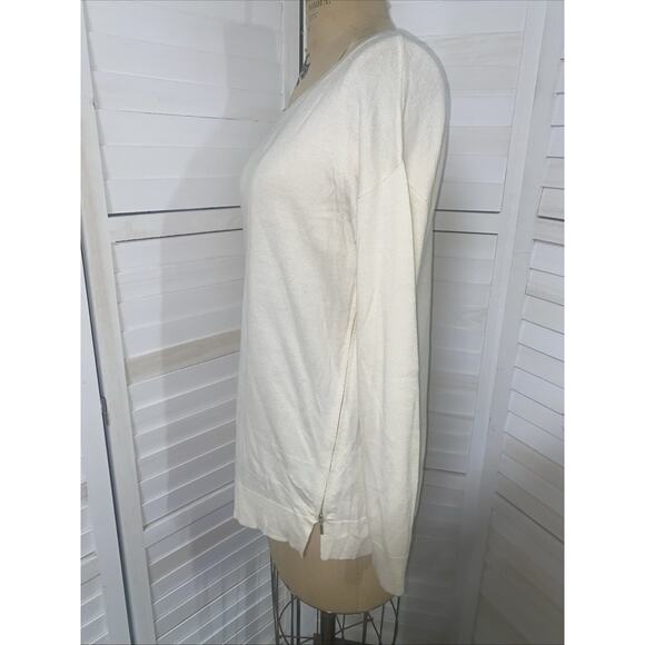 Banana Republic Women's Knit Long Sleeve Cream Sweater Top Blouse Sz Large - Picture 6 of 8